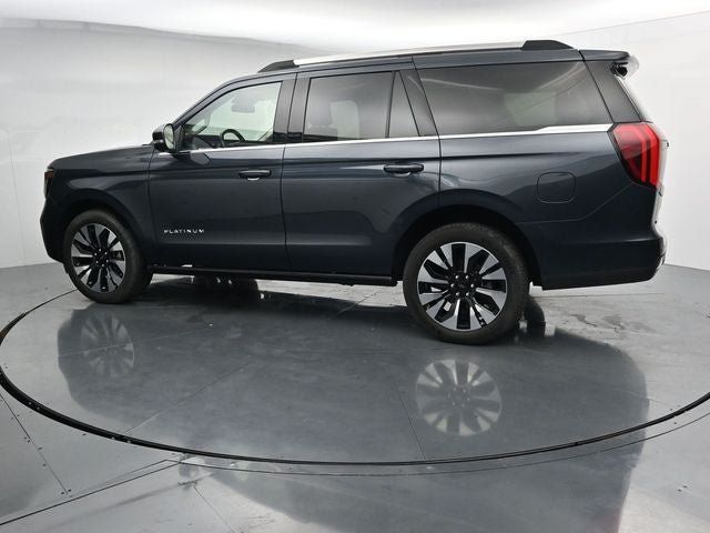 Used 2025 Ford Expedition Platinum w/ Driver's Package AWD/4WD image 6