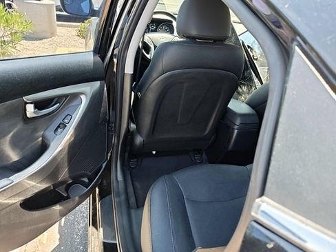 Used 2015 Hyundai Elantra Limited FWD image 15