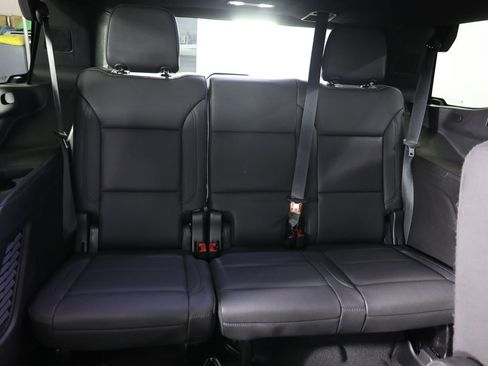 Used 2023 Chevrolet Tahoe Z71 w/ Z71 Off-Road Package AWD/4WD image 72