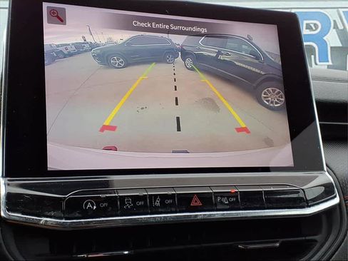 Used 2022 Jeep Compass Trailhawk w/ Trailhawk Elite Group image 17