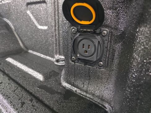 New 2026 GMC Sierra 2500 AT4X w/ LPO, Black Badging Package image 8