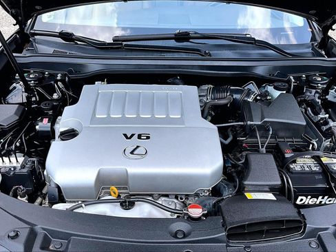 Used 2016 Lexus ES 350 w/ Premium Package w/Wood Trim FWD image 9