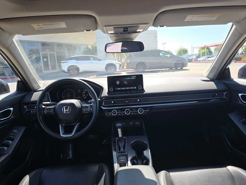 Used 2024 Honda Civic EX-L image 17