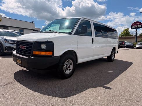 Used 2017 GMC Savana 3500 LS RWD image 51