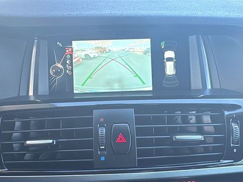 Used 2016 BMW X3 xDrive28i image 17