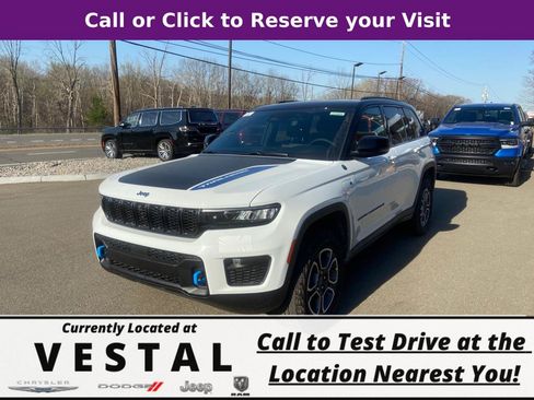 New 2023 Jeep Grand Cherokee Trailhawk image 4