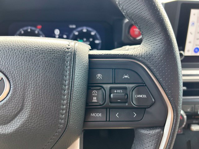 Certified 2026 Toyota 4Runner TRD Off-Road AWD/4WD image 23