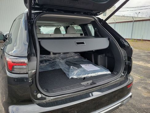 New 2025 Mitsubishi Outlander AWD image 6