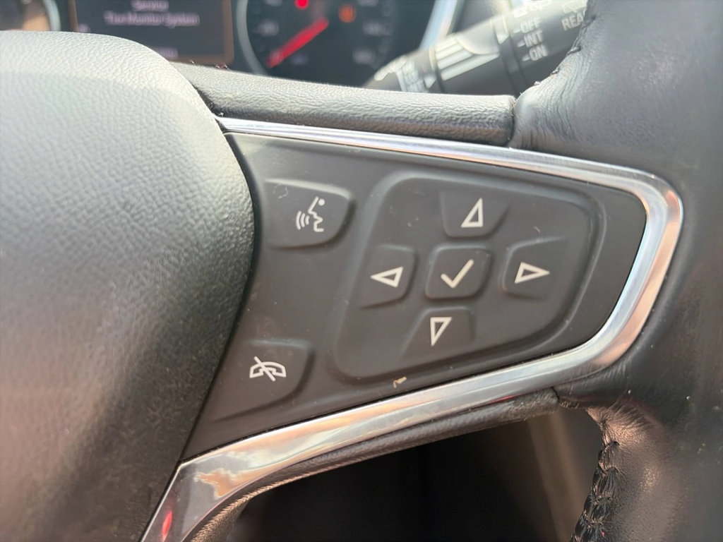 Used 2020 Chevrolet Equinox LT FWD image 23