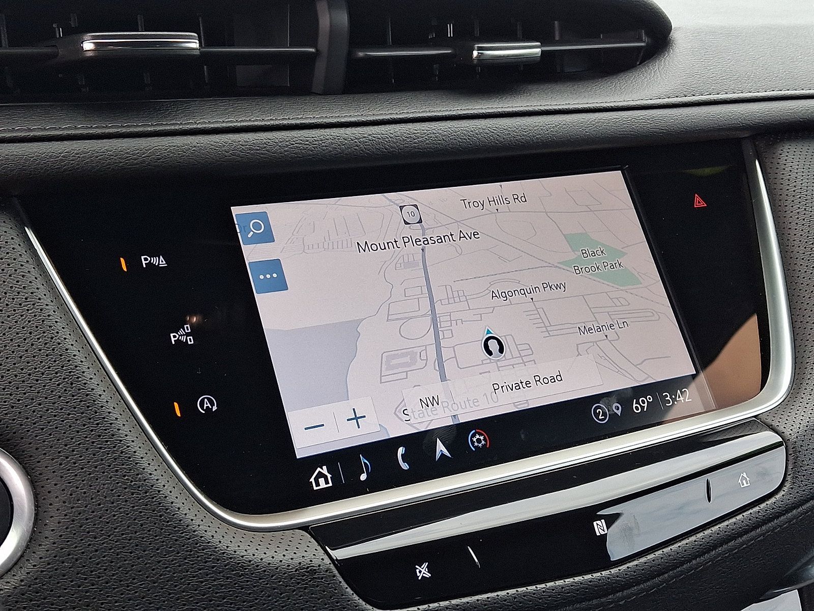 Used 2021 Cadillac XT5 Premium Luxury AWD/4WD image 16