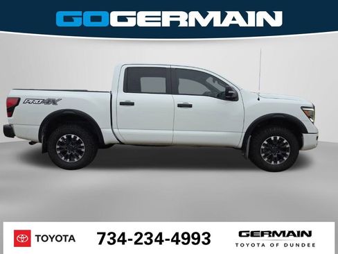 Used 2020 Nissan Titan PRO-4X w/ Pro-4x Convenience Package image 7