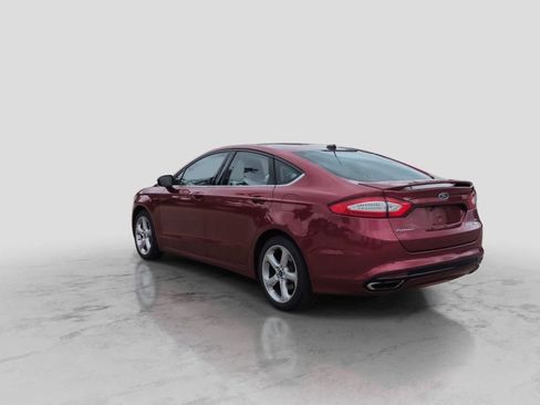 Used 2016 Ford Fusion SE FWD image 6