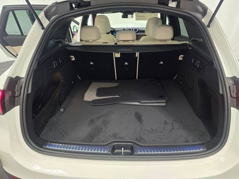 New 2026 Mercedes-Benz GLC 300 4MATIC image 11