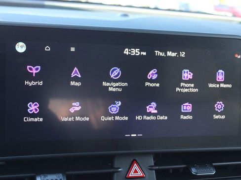 Used 2024 Kia Sportage EX image 34