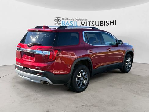 Used 2023 GMC Acadia SLE image 5