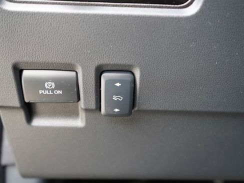 Used 2025 Ford F250 Platinum AWD/4WD image 26