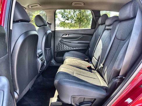 Used 2021 Hyundai Santa Fe SEL w/ Cargo Package FWD image 4