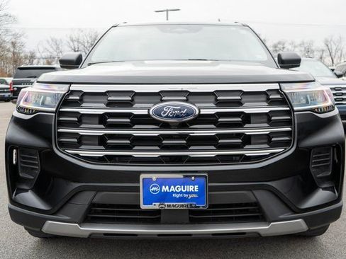 New 2026 Ford Explorer Active AWD/4WD image 3