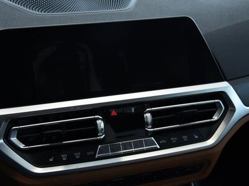 Used 2021 BMW 330e xDrive 330e xDrive w/ Premium Package image 15