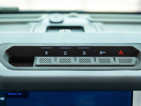 New 2026 Ford Bronco Heritage Edition AWD/4WD image 24