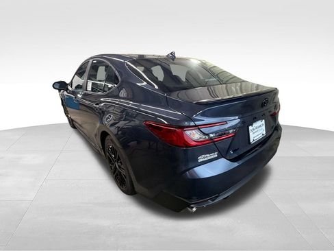 New 2026 Toyota Camry Hybrid FWD image 3