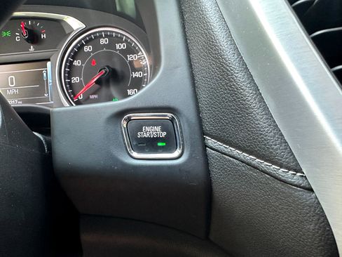 Used 2019 GMC Acadia SLT w/ Black Edition image 43