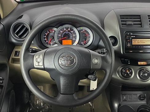 Used 2012 Toyota RAV4 4WD w/ Value Pkg image 17