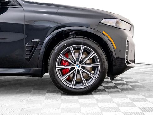 New 2026 BMW X5 xDrive50e w/ Executive Package image 36