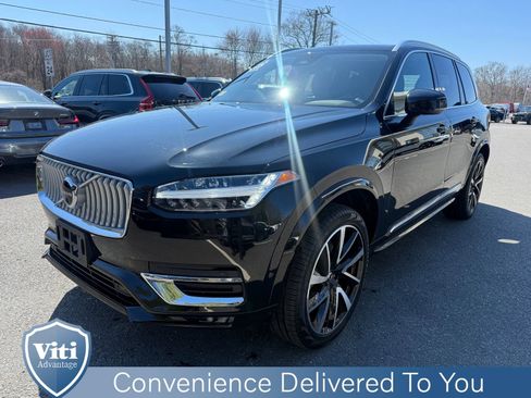 Certified 2025 Volvo XC90 B6 Plus w/ Protection Package Premier AWD/4WD image 4