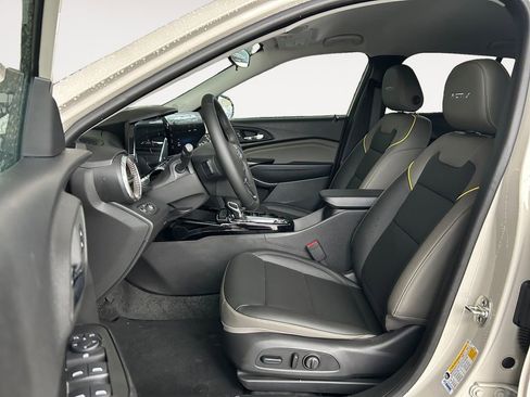 New 2026 Chevrolet Trax ACTIV w/ Driver Confidence Package image 15