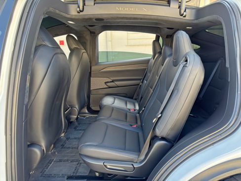 Used 2024 Tesla Model X AWD/4WD image 47