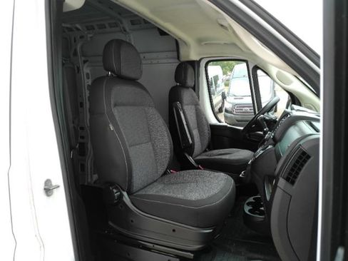 Used 2023 RAM ProMaster 2500 FWD image 17