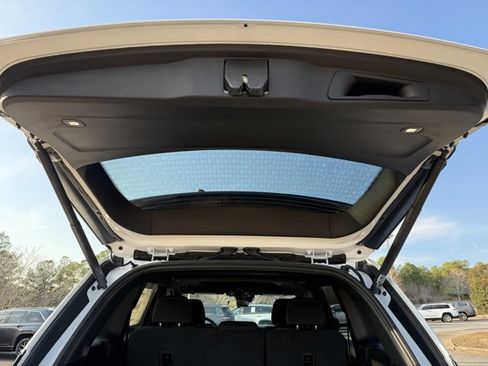 New 2025 Jeep Grand Cherokee Laredo image 30