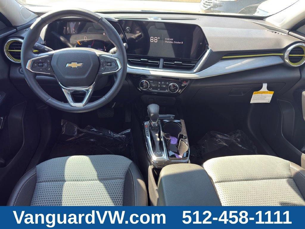 Used 2026 Chevrolet Trax LT w/ Driver Confidence Package FWD image 25