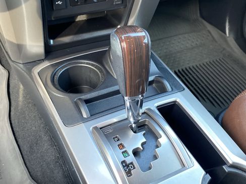 Used 2022 Toyota 4Runner Limited image 37