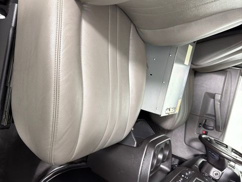 Used 2020 Chevrolet Express 3500 Extended w/ Driver Convenience Package image 18