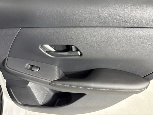 Certified 2025 Nissan Sentra S FWD image 17