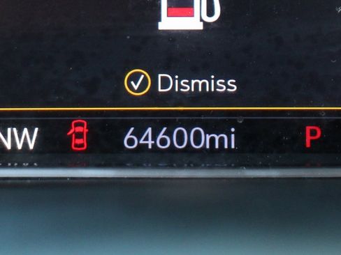 Used 2020 GMC Sierra 2500 Denali w/ Denali Ultimate Package image 24