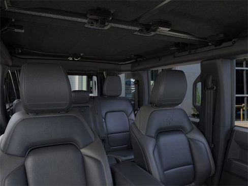 New 2025 Ford Bronco Outer Banks image 12