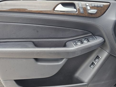 Certified 2017 Mercedes-Benz GLS 450 4MATIC image 19
