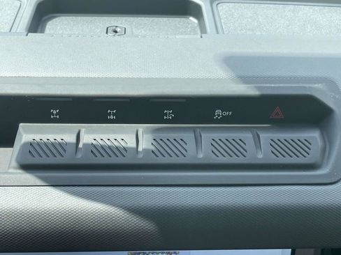 New 2025 Ford Bronco 4-Door w/ Sasquatch Package image 28