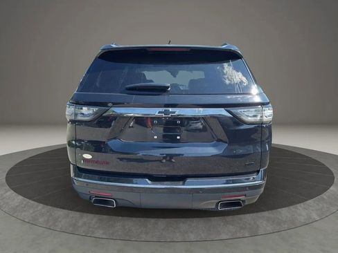 Used 2020 Chevrolet Traverse Premier w/ Redline Edition image 6
