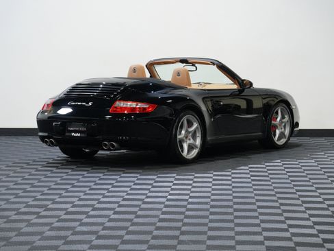 Used 2007 Porsche 911 Carrera S RWD image 7