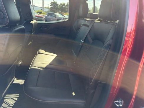 Used 2023 GMC Canyon Denali AWD/4WD image 16
