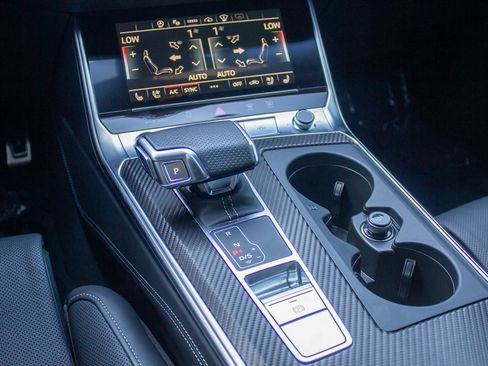 Used 2024 Audi RS 6 performance w/ Black Optic Package image 21