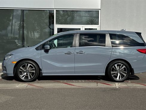 Used 2023 Honda Odyssey Touring image 9