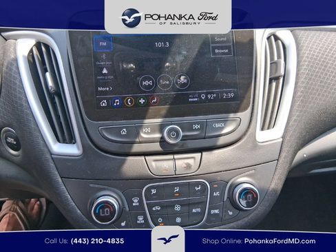 Used 2024 Chevrolet Malibu LT FWD image 11