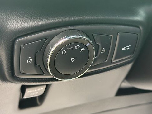 Used 2018 Lincoln MKX Reserve w/ Driver Assistance Package FWD image 10
