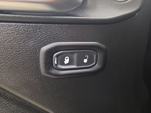 Used 2020 Jeep Wrangler Unlimited Rubicon AWD/4WD image 23