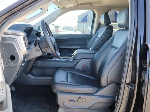 Certified 2024 Ford Expedition Max XLT image 13